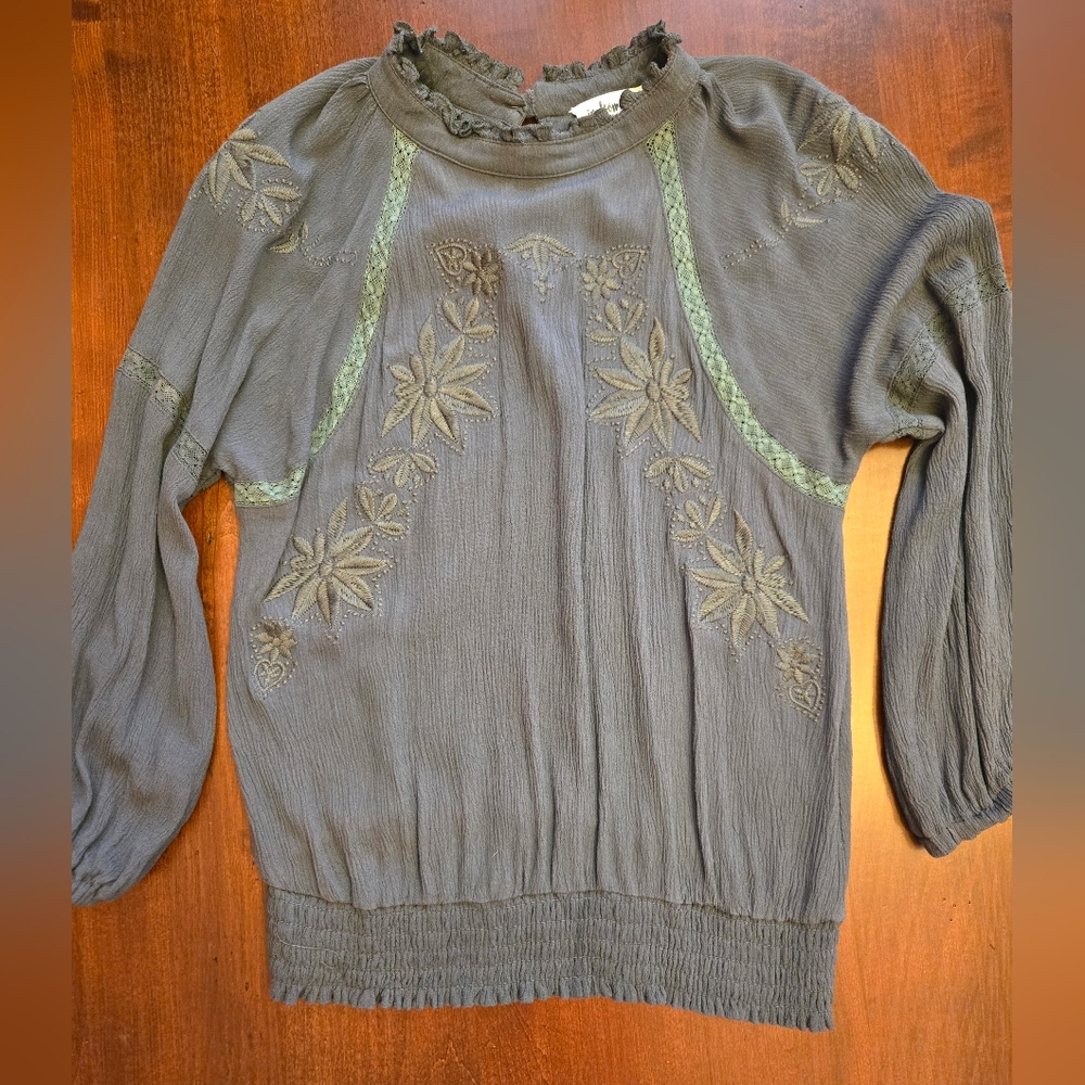 Women's Size Small Boutique Top